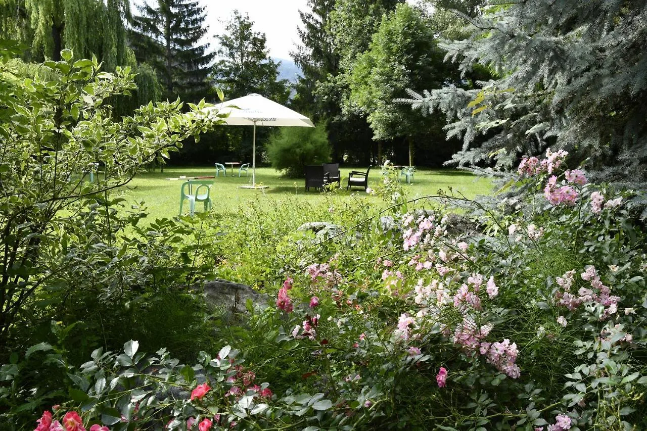 Hotel De La Gare Eygliers